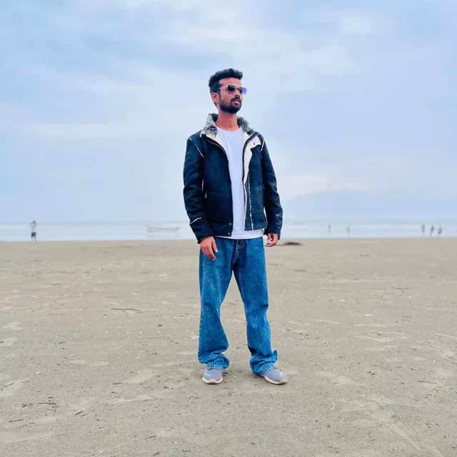 Solo portrait from Suraj Kumar’s personal collection, photograph 1.